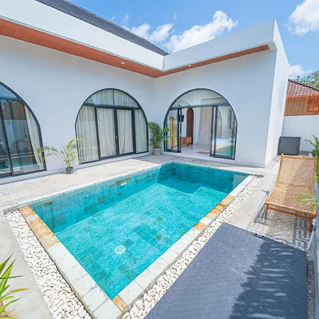 Ajung Mas Villa